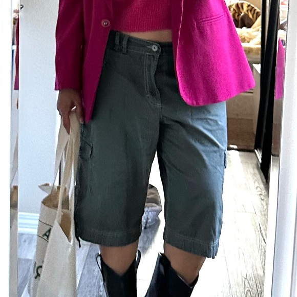 Gloria Vanderbilt Pants - VINTAGE GREEN CARGO SHORTS Loose Fit Lightweight Multi-pocket Size-14